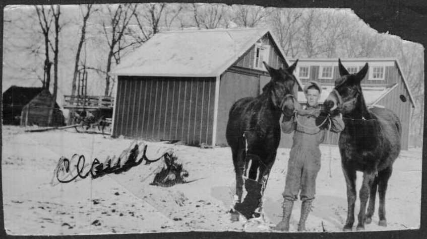 claude with horses